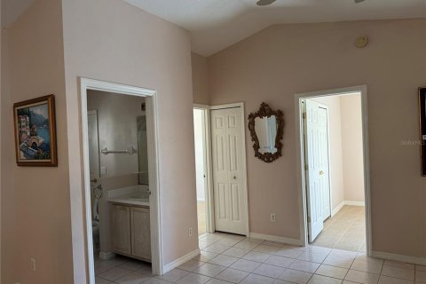 Villa ou maison à vendre à Deltona, Floride: 4 chambres, 129.88 m2 № 1585842 - photo 15