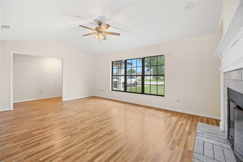 Villa ou maison à vendre à Ocala, Floride: 3 chambres, 154.68 m2 № 2415027 - photo 9