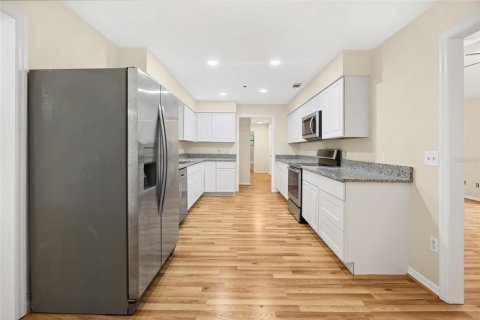 Villa ou maison à vendre à Ocala, Floride: 3 chambres, 154.68 m2 № 2415027 - photo 13