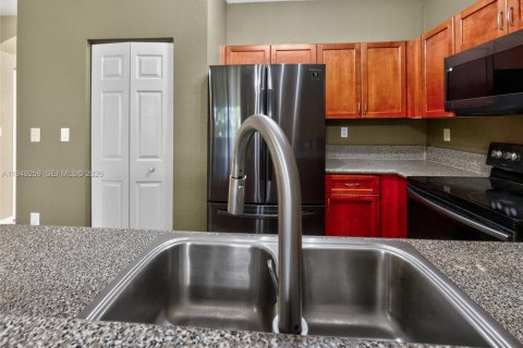 Снять в аренду кондоминиум в Мирамар, Флорида 3 спальни, 139.82м2, № 2006021 - фото 8