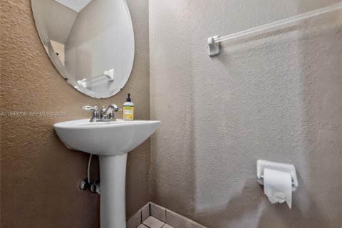 Снять в аренду кондоминиум в Мирамар, Флорида 3 спальни, 139.82м2, № 2006021 - фото 13