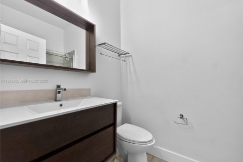 Снять в аренду кондоминиум в Мирамар, Флорида 3 спальни, 139.82м2, № 2006021 - фото 27