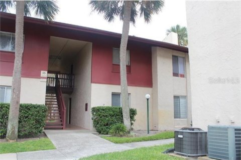 Condo in Tampa, Florida, 2 bedrooms № 2231632