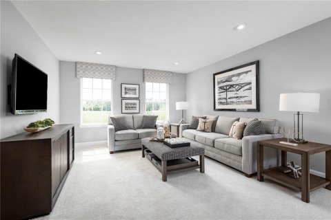 House in Winter Haven, Florida 5 bedrooms, 270.07 sq.m. № 1760312 - photo 4