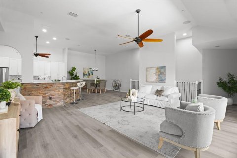 Condo in Lutz, Florida, 3 bedrooms № 2431212 - photo 13