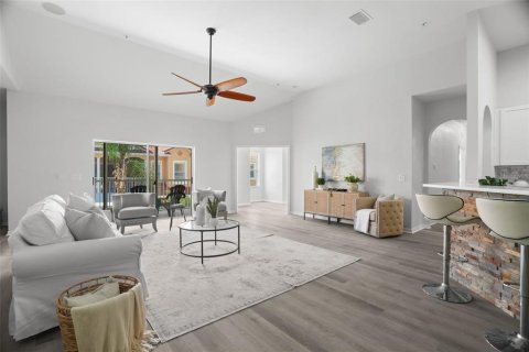 Condo in Lutz, Florida, 3 bedrooms № 2431212 - photo 11
