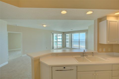 Condo in Clearwater, Florida, 2 bedrooms  № 1880642 - photo 25
