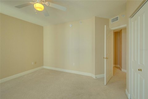 Condo in Clearwater, Florida, 2 bedrooms  № 1880642 - photo 17