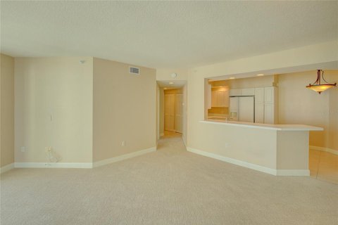 Condo in Clearwater, Florida, 2 bedrooms  № 1880642 - photo 19