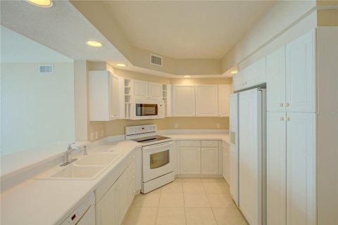 Condo in Clearwater, Florida, 2 bedrooms  № 1880642 - photo 23