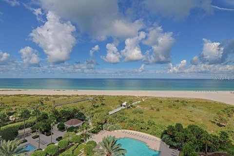 Condo in Clearwater, Florida, 2 bedrooms  № 1880642 - photo 11