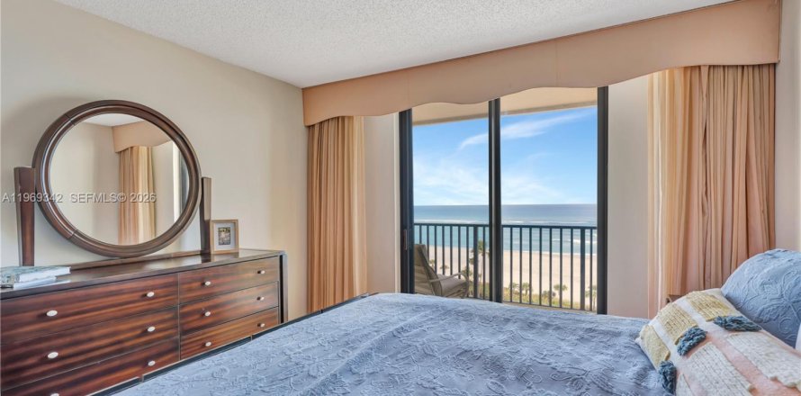 Condominio en Jupiter, Florida, 2 dormitorios  № 2030441