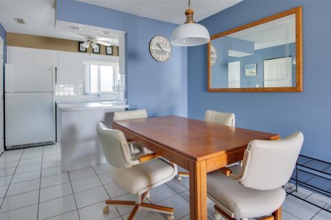 Купить кондоминиум в Клируотер, Флорида 4 комнаты, 77.11м2, № 1563172 - фото 5