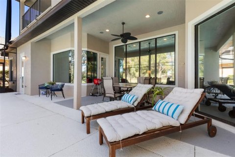 House in Palm Coast, Florida 4 bedrooms, 285.49 sq.m. № 2430510 - photo 21