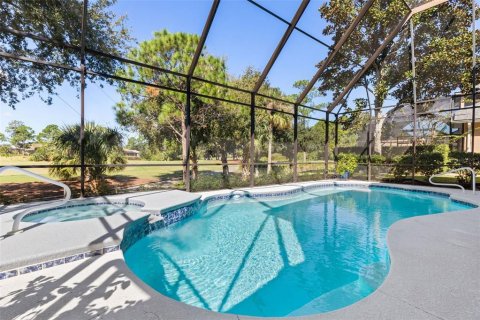House in Palm Coast, Florida 4 bedrooms, 285.49 sq.m. № 2430510 - photo 25