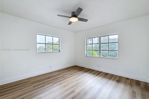 Condominio en venta en Fort Lauderdale, Florida, 2 dormitorios, 81.29 m2 № 2009939 - foto 21