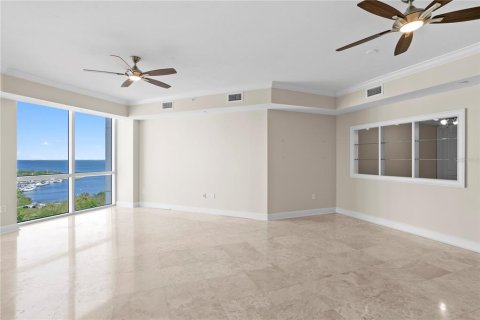 Copropriété à louer à Saint Petersburg, Floride: 2 chambres, 221.48 m2 № 2222444 - photo 6
