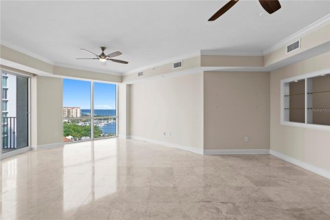 Copropriété à louer à Saint Petersburg, Floride: 2 chambres, 221.48 m2 № 2222444 - photo 5