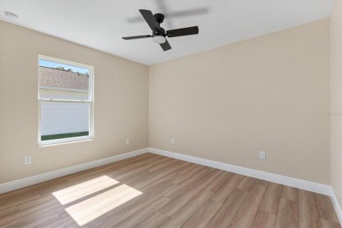 House in Bushnell, Florida 3 bedrooms, 134.8 sq.m. № 2236898 - photo 22