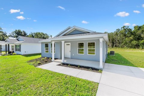 House in Bushnell, Florida 3 bedrooms, 134.8 sq.m. № 2236898 - photo 24
