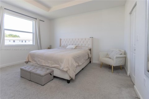 Adosado en venta en Miami, Florida, 3 dormitorios, 169.73 m2 № 1856944 - foto 19