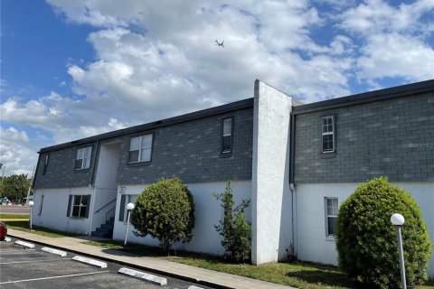 Condominio en alquiler en Winter Park, Florida, 1 dormitorio, 68.28 m2 № 1822724 - foto 1