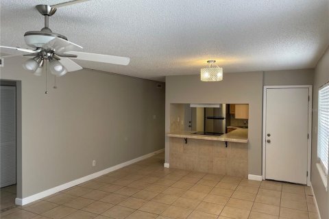 Condominio en alquiler en Winter Park, Florida, 1 dormitorio, 68.28 m2 № 1822724 - foto 6