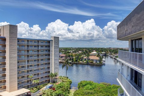 Condominio en alquiler en Highland Beach, Florida, 2 dormitorios, 155.33 m2 № 2271099 - foto 2