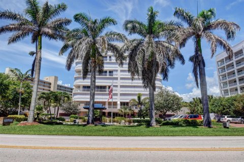 Condominio en alquiler en Highland Beach, Florida, 2 dormitorios, 155.33 m2 № 2271099 - foto 19