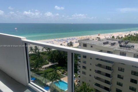 Condominio en alquiler en Miami Beach, Florida, 1 dormitorio, 65.03 m2 № 2060120 - foto 10