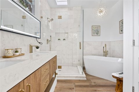 Villa ou maison à louer à Sarasota, Floride: 4 chambres, 227.61 m2 № 2379272 - photo 21