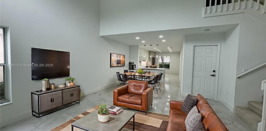 Casa en Hollywood, Florida 4 dormitorios, 187.85 m2 № 1825864