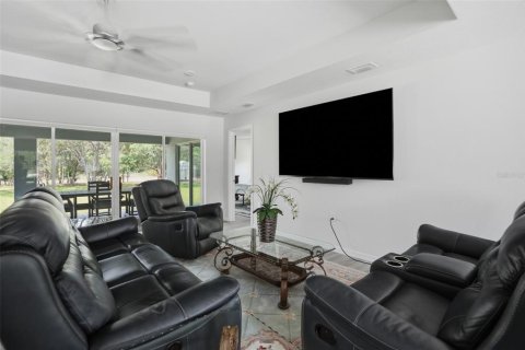 Casa en venta en Weeki Wachee, Florida, 3 dormitorios, 171.4 m2 № 2258252 - foto 5