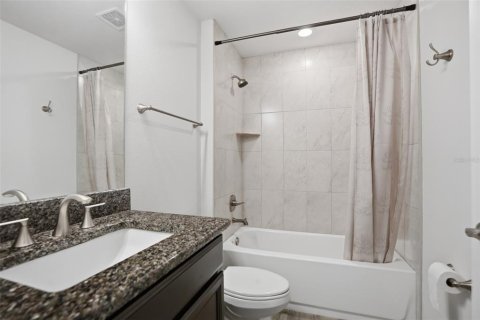 Casa en venta en Weeki Wachee, Florida, 3 dormitorios, 171.4 m2 № 2258252 - foto 25