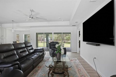 Casa en venta en Weeki Wachee, Florida, 3 dormitorios, 171.4 m2 № 2258252 - foto 6