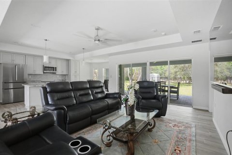 Casa en venta en Weeki Wachee, Florida, 3 dormitorios, 171.4 m2 № 2258252 - foto 7