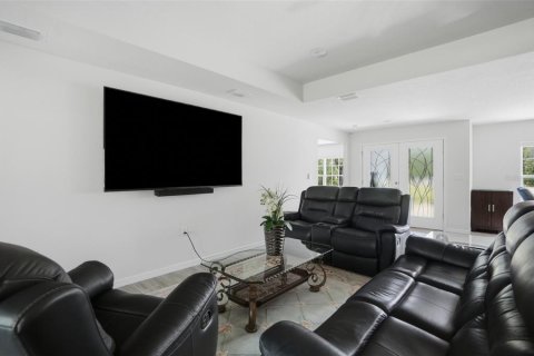 Casa en venta en Weeki Wachee, Florida, 3 dormitorios, 171.4 m2 № 2258252 - foto 8