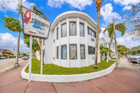 Propiedad comercial en venta en Miami Beach, Florida № 1812356 - foto 3