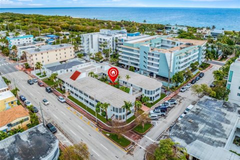 Propiedad comercial en venta en Miami Beach, Florida № 1812356 - foto 19