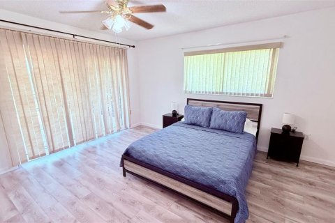 Villa ou maison à louer à Rotonda, Floride: 4 chambres, 170.85 m2 № 1359717 - photo 13