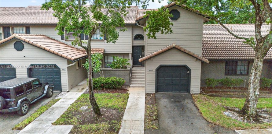 Adosado en Plantation, Florida 2 dormitorios, 122.17 m2 № 1832412