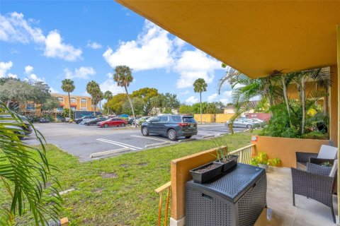 Copropriété à vendre à Hialeah, Floride: 3 chambres, 135.45 m2 № 2038509 - photo 16