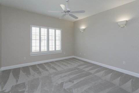 House in Orlando, Florida 5 bedrooms, 605.63 sq.m. № 1868960 - photo 27
