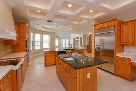 House in Orlando, Florida 5 bedrooms, 605.63 sq.m. № 1868960 - photo 11