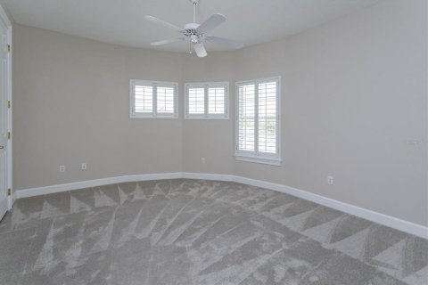 House in Orlando, Florida 5 bedrooms, 605.63 sq.m. № 1868960 - photo 29