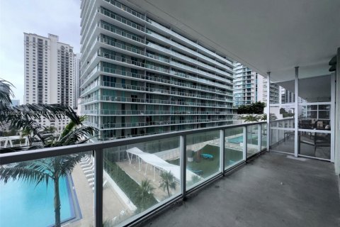 Купить кондоминиум в Майами, Флорида 2 спальни, 102.19м2, № 2051387 - фото 19