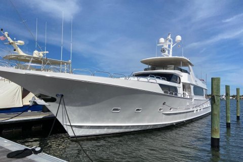Immobilier commercial à West Palm Beach, Floride № 2350793