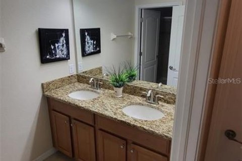 Adosado en venta en Kissimmee, Florida, 4 dormitorios, 176.7 m2 № 1552528 - foto 17