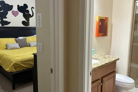 Adosado en venta en Kissimmee, Florida, 4 dormitorios, 176.7 m2 № 1552528 - foto 4