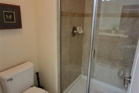 Adosado en venta en Kissimmee, Florida, 4 dormitorios, 176.7 m2 № 1552528 - foto 18